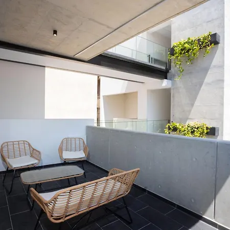 Bridge House 202-2br Modern 아파트 레메소스